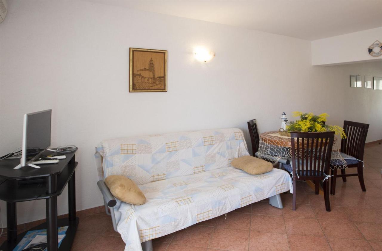 Apartments Gudelj Трогир Экстерьер фото