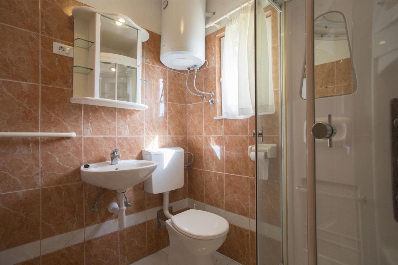 Apartments Gudelj Трогир Экстерьер фото