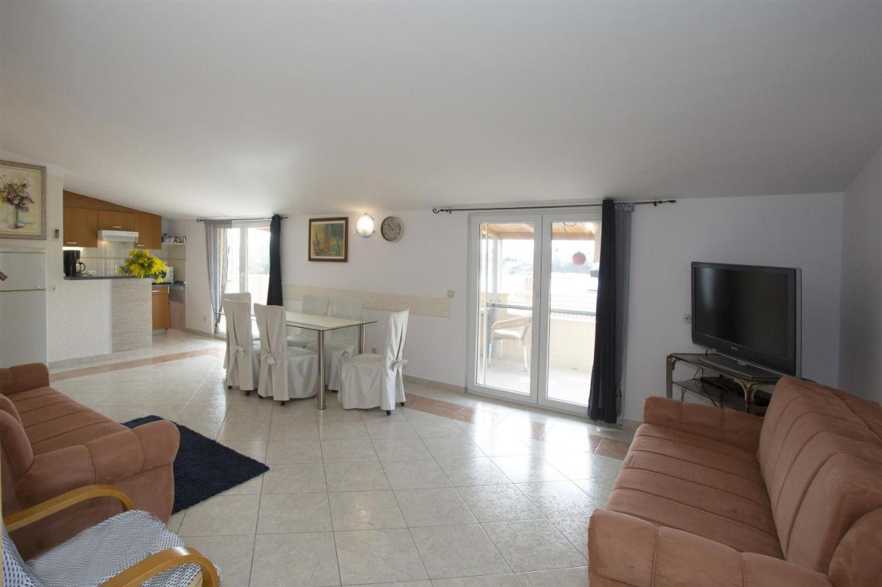 Apartments Gudelj Трогир Экстерьер фото
